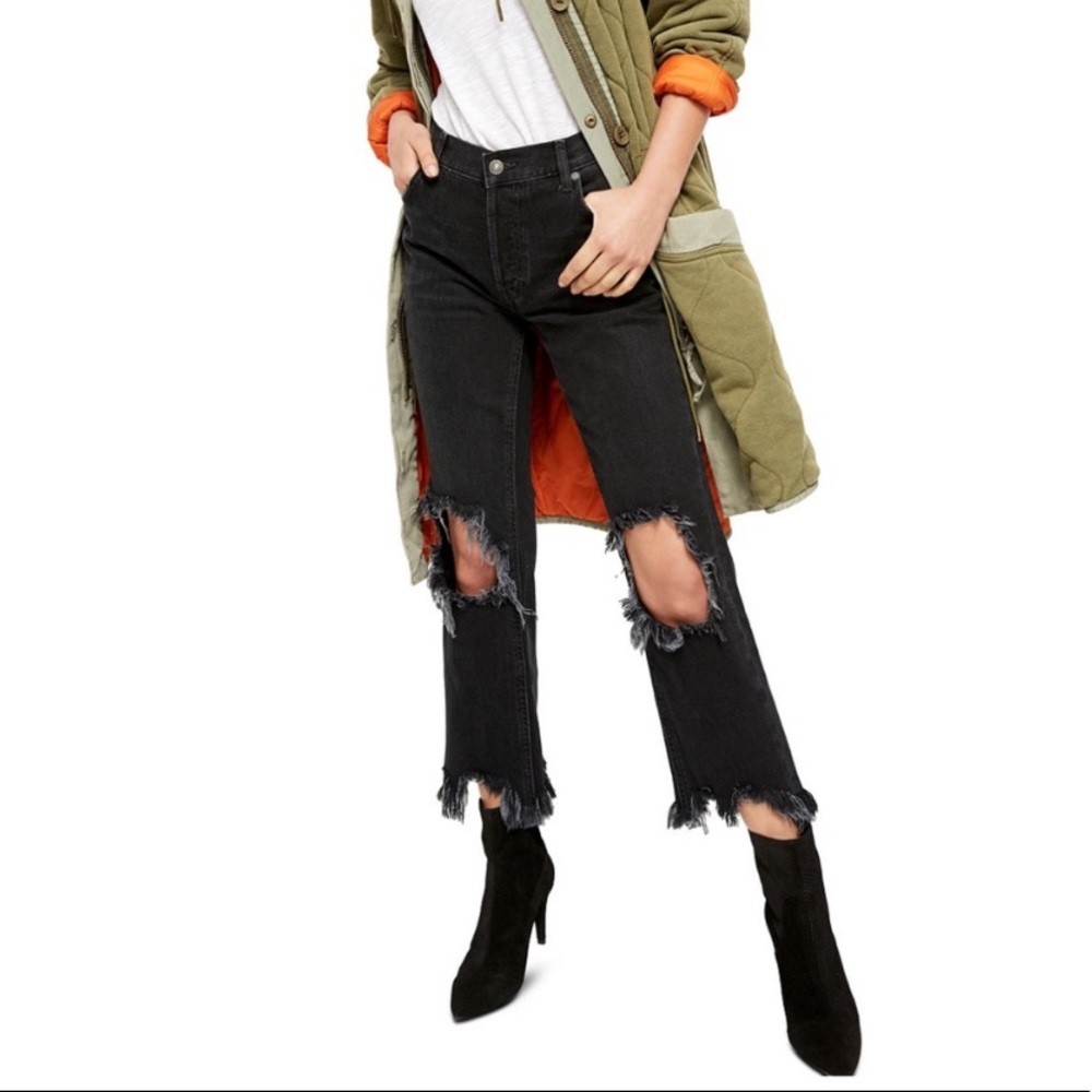 Free People Maggie Ripped Straight-Leg Jeans